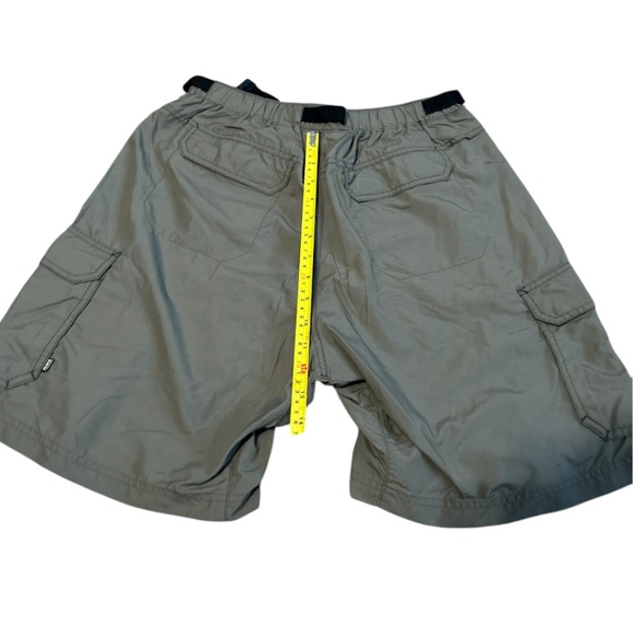 Gray Cargo Nylon Shorts size Large - Picture 3 of 3